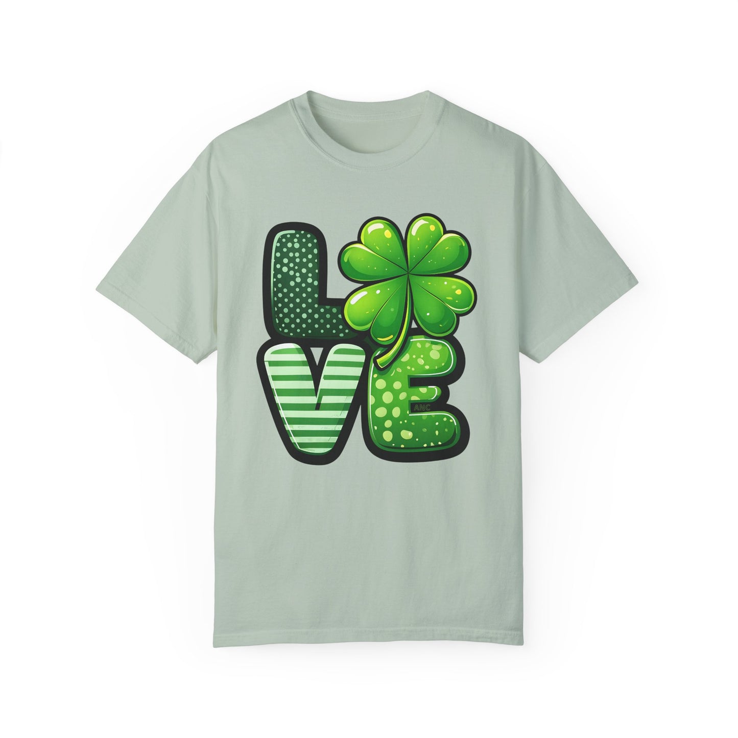 St. Patty's Love T-shirt